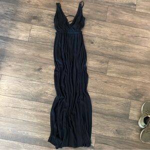 Lulu’s lost in paradise black maxi dress